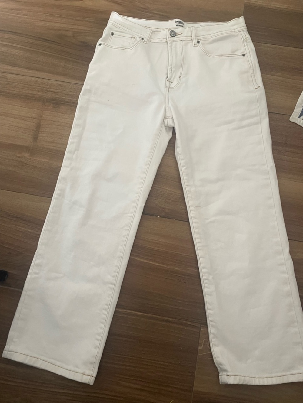 Kensie Jeans Vintage Luxe cotton wide leg crop size 4/27 Midrise 10” inseam 24”